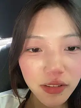 xixi 28 online show from September 30, 2025, 3:56 am