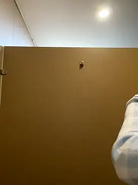 xixi 28 online show from September 16, 2025, 3:24 pm