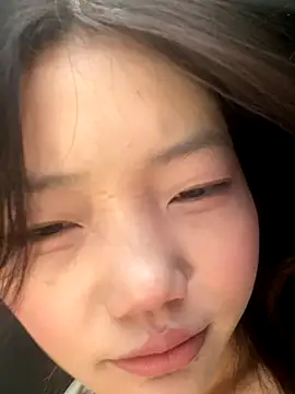 xixi 28 online show from September 20, 2025, 2:05 am