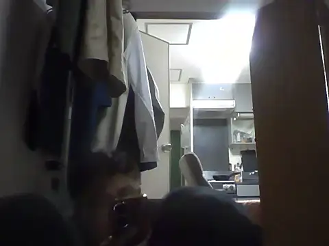 Snapshot of peach2313e chatting on October 15, 2025, 11:51 am peach2313e online show from October 15, 2025, 11:51 am