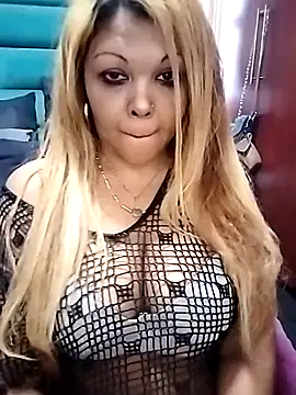 hemilynthomas2467 online show from October 4, 2025, 8:49 am