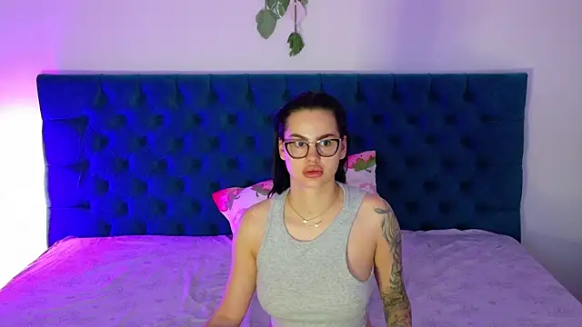 Snapshot of LexieRosse chatting on October 24, 2025, 5:06 am LexieRosse online show from October 24, 2025, 5:06 am