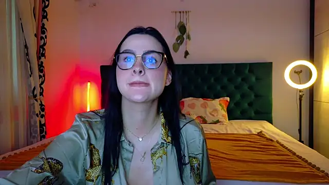 Snapshot of LexieRosse chatting on October 8, 2025, 7:54 am LexieRosse online show from October 8, 2025, 7:54 am