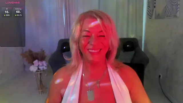 Snapshot of AnittaHarris chatting on October 30, 2025, 7:39 am AnittaHarris online show from October 30, 2025, 7:39 am