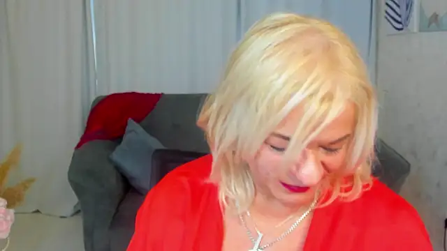 Snapshot of AnittaHarris chatting on October 8, 2025, 7:43 am AnittaHarris online show from October 8, 2025, 7:43 am