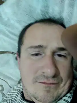 zurab39 online show from October 12, 2025, 4:41 pm