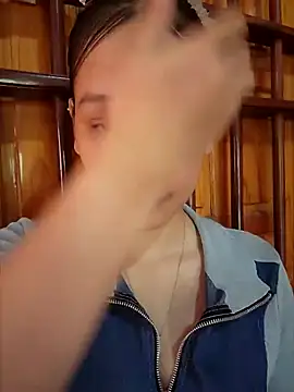 ChiecumBae online show from September 19, 2025, 1:20 am