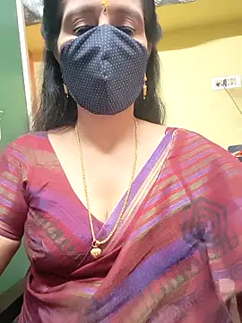 Snapshot of mallu-reshma chatting on March 1, 2026, 6:57 am mallu-reshma online show from March 1, 2026, 6:57 am