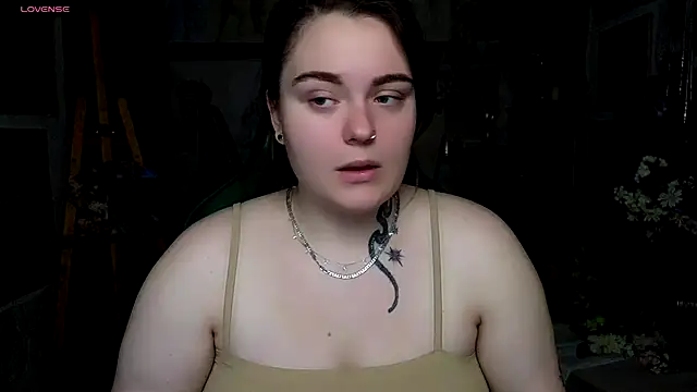 KatrinClark online show from September 23, 2025, 7:10 pm