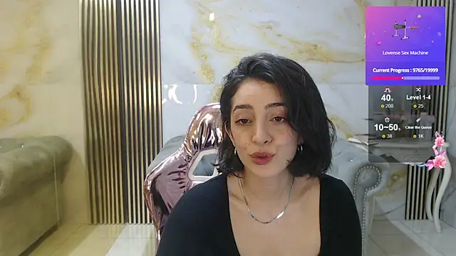 sara lopez s online show from March 12, 2026, 1:44 am