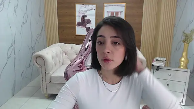 Snapshot of sara_lopez_s chatting on February 27, 2026, 1:22 pm sara lopez s online show from February 27, 2026, 1:22 pm