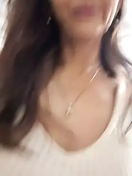 zaira spice online show from February 9, 2026, 11:58 pm