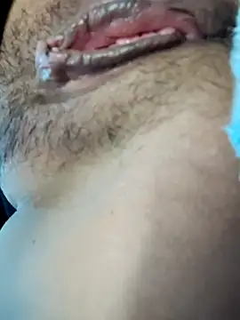 Lyly suri07 online show from March 21, 2026, 8:13 pm