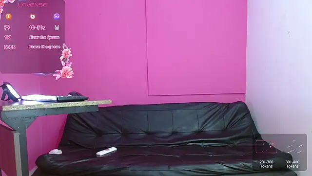 kiity horny  online show from September 27, 2025, 12:44 pm