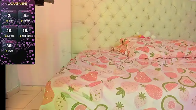 kiity horny  online show from April 2, 2026, 12:56 pm