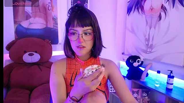 Snapshot of lil_candy77 chatting on September 9, 2025, 12:14 pm lil candy77 online show from September 9, 2025, 12:14 pm