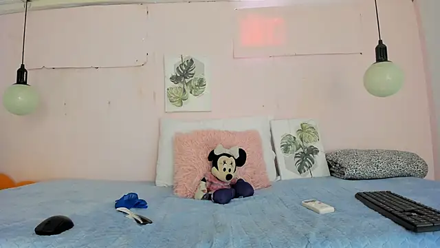 Lady rossee online show from October 31, 2025, 1:08 pm