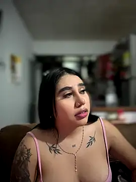 Sophie Dreamss online show from November 1, 2025, 10:47 pm