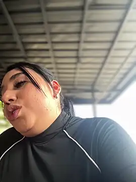 Sophie Dreamss online show from November 18, 2025, 6:33 pm