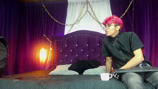 rebel kings online show from September 12, 2025, 3:28 am