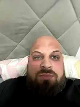 Snapshot of Alexino69 chatting on November 17, 2025, 8:02 pm Alexino69 online show from November 17, 2025, 8:02 pm