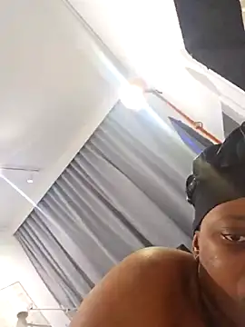 trickyOne online show from October 14, 2025, 12:33 am