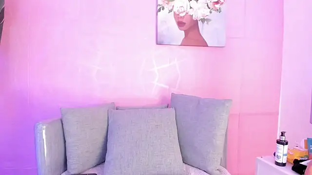 Snapshot of angelica_cute12 chatting on October 27, 2025, 8:54 pm angelica cute12 online show from October 27, 2025, 8:54 pm