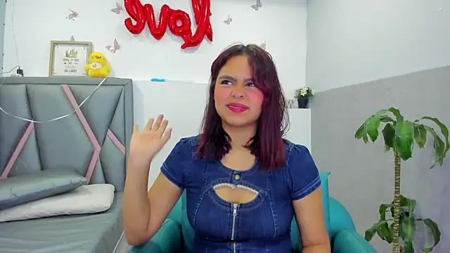 Sofia villareal online show from February 17, 2026, 12:46 pm