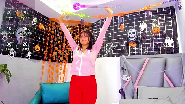 Snapshot of Sofia_villareal chatting on November 3, 2025, 12:31 pm Sofia villareal online show from November 3, 2025, 12:31 pm