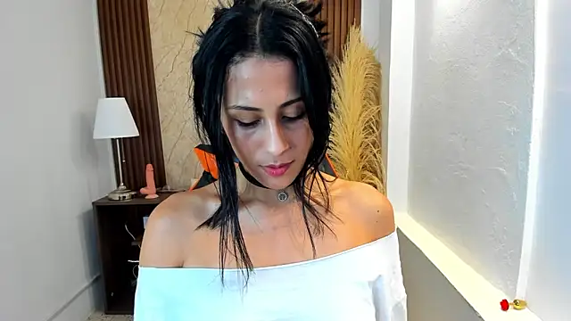 Snapshot of Thais_kim chatting on October 1, 2025, 9:40 pm Thais kim online show from October 1, 2025, 9:40 pm