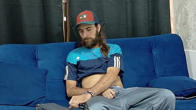 hairy mannn online show from September 25, 2025, 7:42 pm