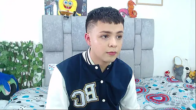 Snapshot of christopher_Hot chatting on September 30, 2025, 7:31 pm christopher Hot online show from September 30, 2025, 7:31 pm