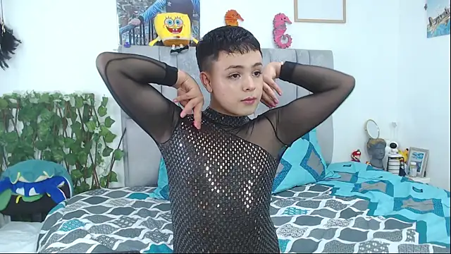 Snapshot of christopher_Hot chatting on September 18, 2025, 11:19 pm christopher Hot online show from September 18, 2025, 11:19 pm