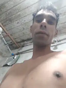 Snapshot of Dedede32 chatting on September 12, 2025, 1:39 am Dedede32 online show from September 12, 2025, 1:39 am