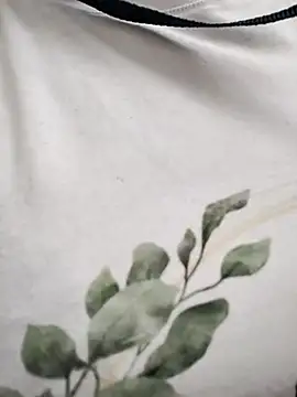 Snapshot of roxyrougee chatting on October 31, 2025, 5:31 pm roxyrougee online show from October 31, 2025, 5:31 pm