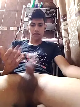 aispuro8505 online show from September 29, 2025, 7:30 pm