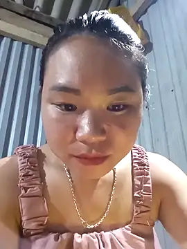 may-squirl online show from September 10, 2025, 1:21 pm