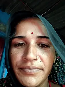 Snapshot of HOT_DAAN79 chatting on September 18, 2025, 1:30 am HOT DAAN79 online show from September 18, 2025, 1:30 am