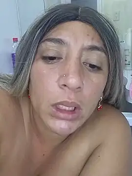 Snapshot of Fat_fullDirty chatting on September 13, 2025, 3:50 am Fat fullDirty online show from September 13, 2025, 3:50 am