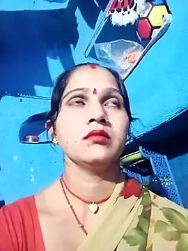 Jooli xx online show from March 22, 2026, 3:02 pm