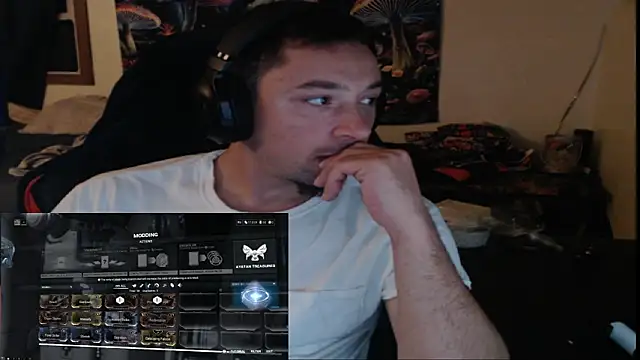 Snapshot of YoBlezz chatting on September 22, 2025, 1:11 am YoBlezz online show from September 22, 2025, 1:11 am