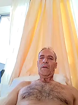 Snapshot of Meliwem12 chatting on September 24, 2025, 5:03 am Meliwem12 online show from September 24, 2025, 5:03 am