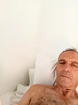 Snapshot of Meliwem12 chatting on October 25, 2025, 7:51 am Meliwem12 online show from October 25, 2025, 7:51 am