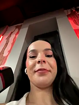 DeniseBlu online show from October 16, 2025, 5:10 pm