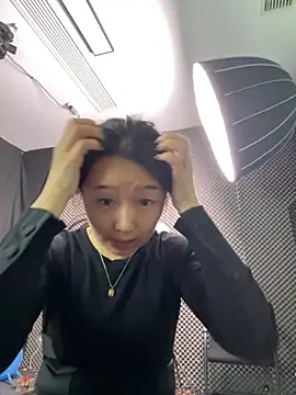 Snapshot of wwx-7718 chatting on October 26, 2025, 9:42 am wwx-7718 online show from October 26, 2025, 9:42 am