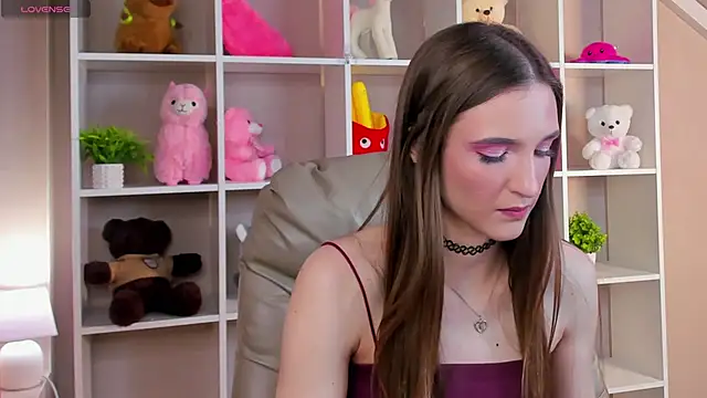 Snapshot of Alisha_Green chatting on October 17, 2025, 9:12 am Alisha Green online show from October 17, 2025, 9:12 am