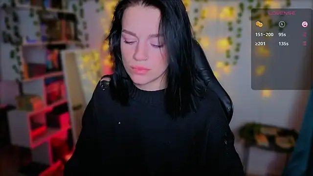 raspberry  girl  online show from September 19, 2025, 9:41 pm