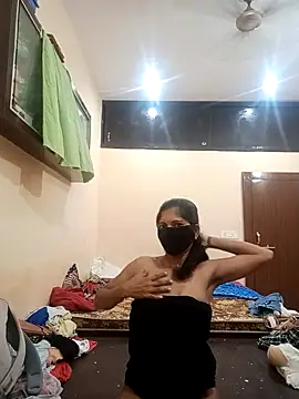 Hott Pihu online show from September 12, 2025, 5:56 pm