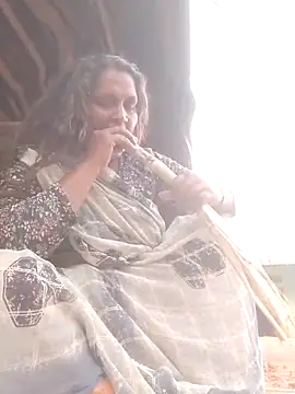 Ishwariya Hatwal online show from October 20, 2025, 11:55 am