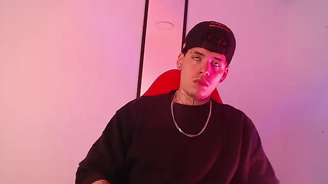 Snapshot of Anhonymus_ chatting on September 29, 2025, 3:46 am Anhonymus  online show from September 29, 2025, 3:46 am